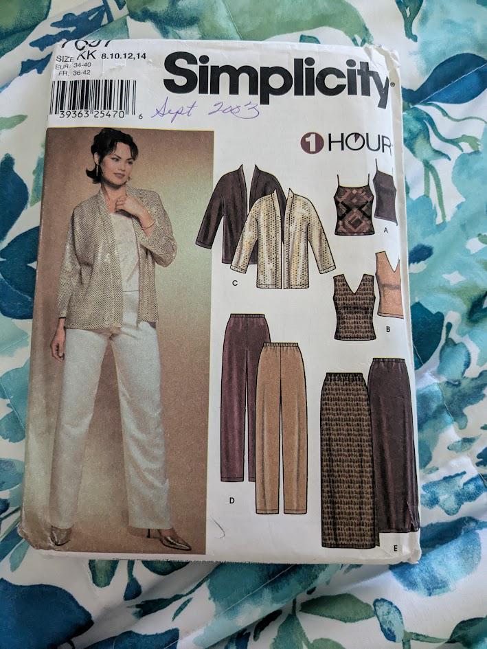 Simplicity R10706 Uncut Simplicity 7090 2652 4235 8170 7323 1276 8504 8059 7501 7311 2474 ...