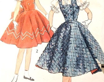 Cut COMPLETE 1950S sz 10  vintage childrens sewing pattern Simplicity 3963 Jumper and Blouse