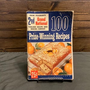 1950 Pillsbury Cookbook- 100 Prize winning recipes