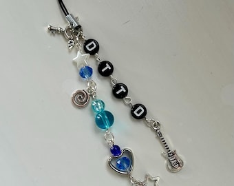 James Marriott Don’t Tell The Dog Beaded Charm Keychain Phonecharm