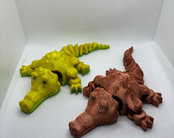 3D printed crocodile, flexy crocodile, fun and flexible reptile figurine, rocodile printed toy, handcrafted