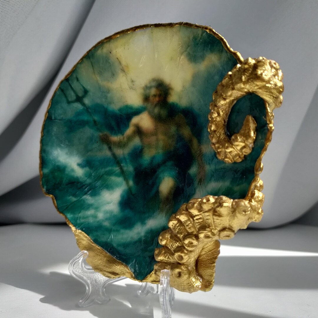Poseidon Shell Gold Leaf Poseidon Shell Art – Nautical Mythology Decor - Etsy