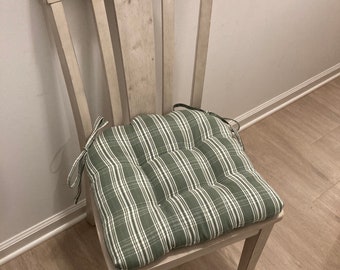 Dining Chair Cushion/ Chair Cushion with ties tufted/17x15.5