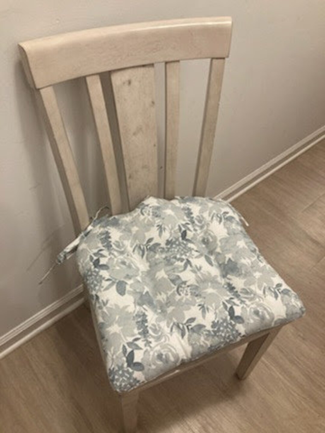 Dining Chair Cushion/ Chair Cushion With Ties Tufted/17x15.5 Etsy