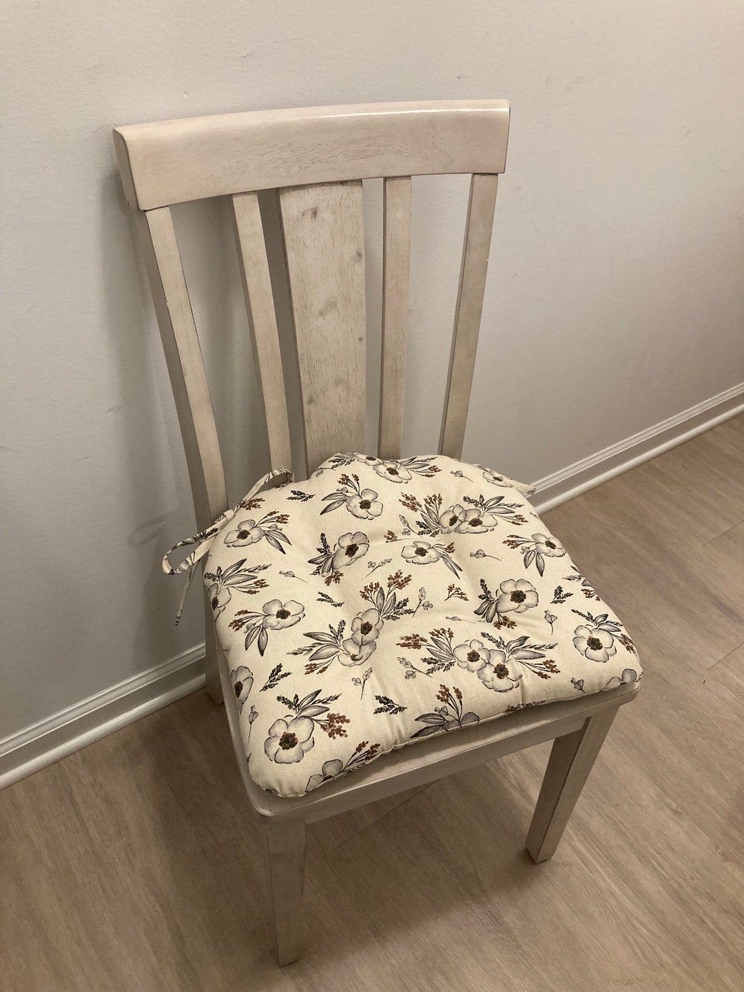 Dining Chair Cushion/ Chair Cushion With Ties Tufted/17x15.5 - Etsy