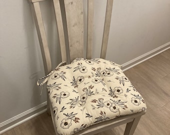 Dining Chair Cushion/ Chair Cushion with ties tufted/17x15.5