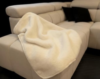 Premium Handmade Wool Blanket | 100% Pure Wool Throw | Cozy, Breathable Bedspread | Eco-Friendly Gift for Home Comfort | Winter | Autumn