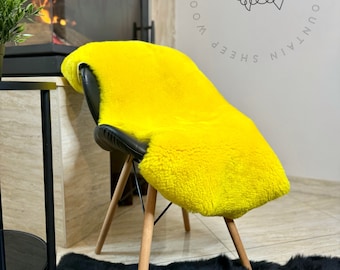 Natural YELLOW sheepskin rug, dyed sheepskin, throw sofa chair floor, bed cover, scandinavian decor, genuine leather, merino, colorful rug