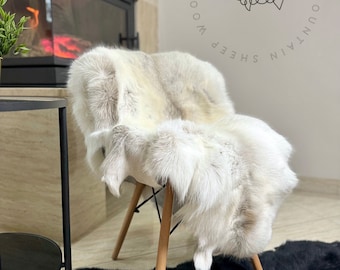 Premium Reindeer rug, Reeindeer hide, rug, skin, throw XXL, scandinavian style, home design, natural skin, rentierhaut, deerskin
