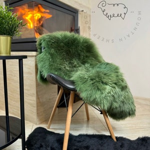Genuine real GREEN sheepskin rug, super soft luxury rug, 100% natural shearling leather, carpet, blanket, Scandinavian, dyed sheepskin throw