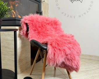 PINK sheepskin rug, dyed sheepskin, throw sofa chair floor, bed cover, scandinavian decor, genuine leather, merino, colorful rug carpet fur