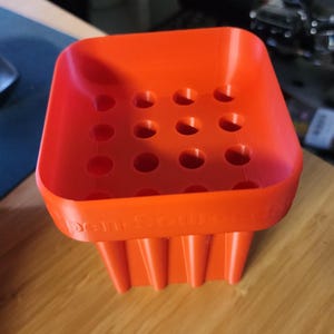 16-Place Pre-Roll Machine – 1 1/4 Size, Cone Production