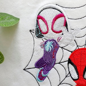Motif de broderie inspiré de la petite fille araignée, fichiers de broderie Machine araignée, téléchargement immédiat - 4 tailles