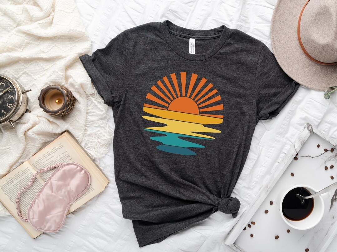 Retro Sunset Rays Wavy Shirt, Sun Shirt, Retro Summer Time , Sunset Tshirt, Retro Sunshine Shirt 