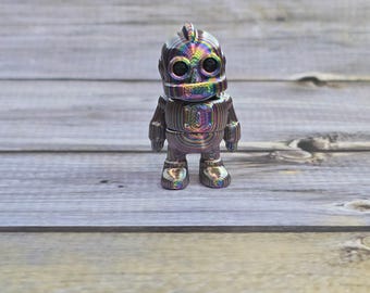 Articulated Robot Desk Buddy, Poseable Fidget Toy, Office Decor