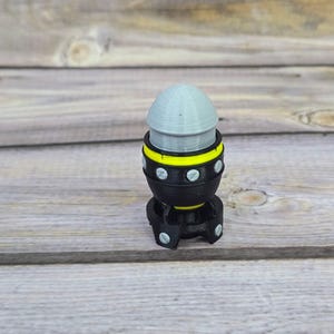 Bomb-Themed Fidget Clicker – Unique Stress Relief Desk Toy