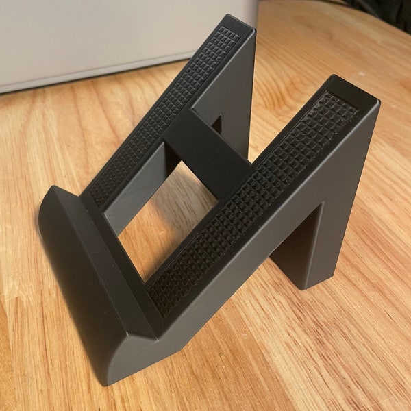 Guitar / Synth Effects Pedal Tabletop Stand -3d Printed- 4" w/Non-abrasive Grip