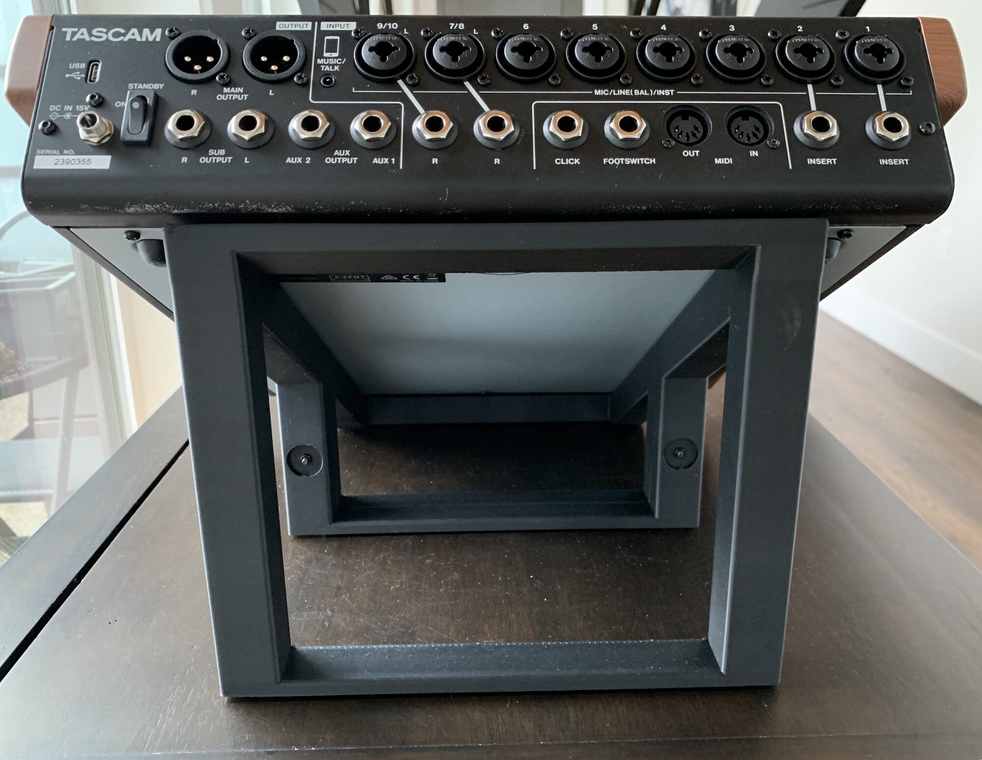 TASCAM Model 12 ミキサー & OHASHI ミキサー用スタンド Tascam Model 12 Mixer Tabletop Stand - 3d Printed - Black W/non