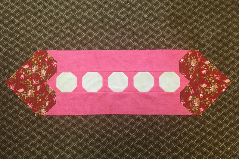Connecting Hearts Table Runner Pattern - Etsy