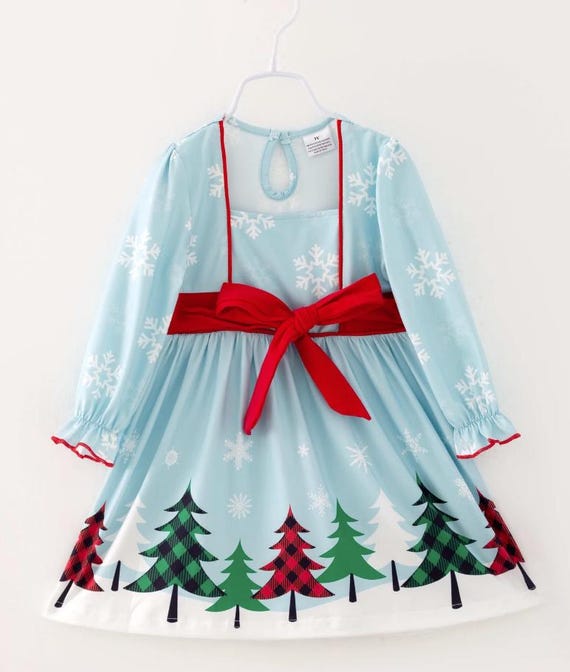 etsy christmas dress Christmas Dress Women, Winter Style Gifts, Red Tartan Outfits, Xmas Plaid Dress, Holiday Cocktail Dress, Christmas Party Photography, Wool