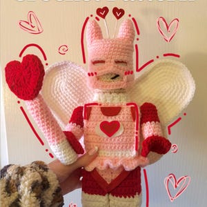 Wzór na szydełkowego walentynkowego superbohatera (do pobrania w formacie PDF)