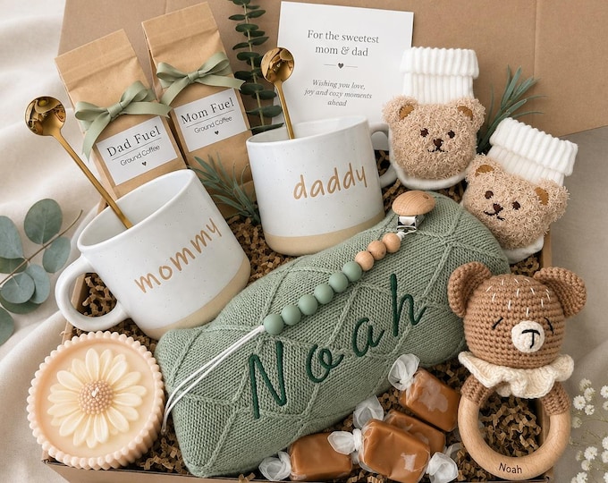 New Mom Gift Box for New Parents Gift Box, Expecting Parents Gift New Baby Gift Set, Pregnancy Care Package, Neutral Newborn Keepsake