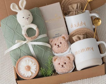 New Mom Gift Box for New Parents Gift Box, Expecting Parents Gift New Baby Gift Set, Pregnancy Care Package, Neutral Newborn Keepsake