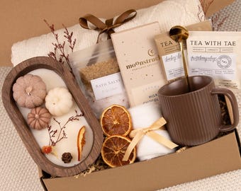 Fall Gift Box for Her Sending Hugs Gift Box Fall Care PackageThinking of you Gift Box Fall Self Care Gifts for Women Fall Birthday Gift Box