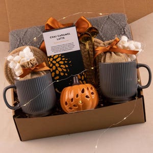 Housewarming Gift for New Homeowners First Home Gift Care Package For Family Gift Thank You Gift Box Realtor Broker HouseWarming Gift Basket
