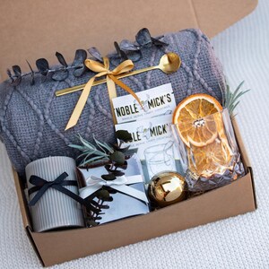 Cocktail Gifts For Her Margarita Lover Gift Cocktail Gift Box For Best Friend Cosmopolitan Espresso Martini Lover Gift Birthday Gift Box Old Fashioned