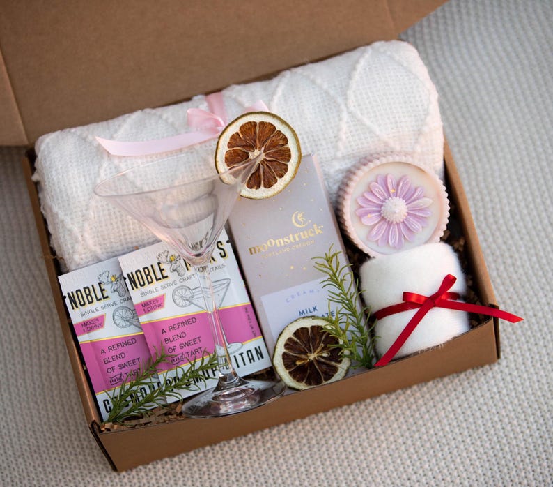 Cocktail Gifts For Her Margarita Lover Gift Cocktail Gift Box For Best Friend Cosmopolitan Espresso Martini Lover Gift Birthday Gift Box Cosmopolitan