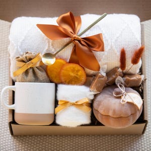 Fall Gift Basket for Women Cozy Gift Box Hygge Gift Box Candle Self Care Gift Box Care Package Get Well Gifts for Her for Any Occasion