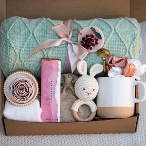 New Mom Cozy Gift Box Congrats On Your New Baby New Mom Succulent Gift Box First Time Mom Gift Set Postpartum Care Package Welcome Home Baby