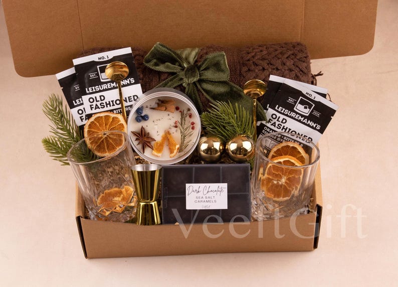 New House Gift Basket: New Home Gift Basket for new Homeowners Realtor Gifts OldFashionedBlanket