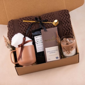 Matcha Lover Gift Box Matcha Latte Candle Cozy Gift for Matcha Lover Gift Set Coffee Lover Gift Box Pumpkin Spice Candle Gift Box BrownBlanketCoffee