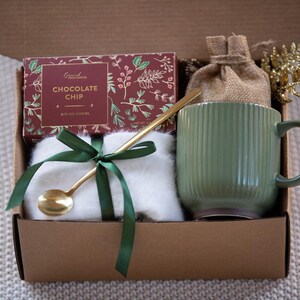 Gift Box for Him, Gift box for a man, Grief Gift for him, Dad Gift Basket for Dad GreenMugCookies