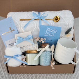 Best Gift for Women Spa Care Package Gift Box for Her Friendship Gift Thinking of you Gift Cozy Care Package Self Care Gift Hygge Gift Box