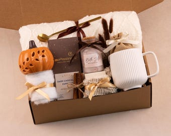 Fall Gift Basket for Women, Cozy Self Care Gift Box, Autumn Care Package for Her, Fall Birthday Gift, Thank You Gift Basket, Thinking of You