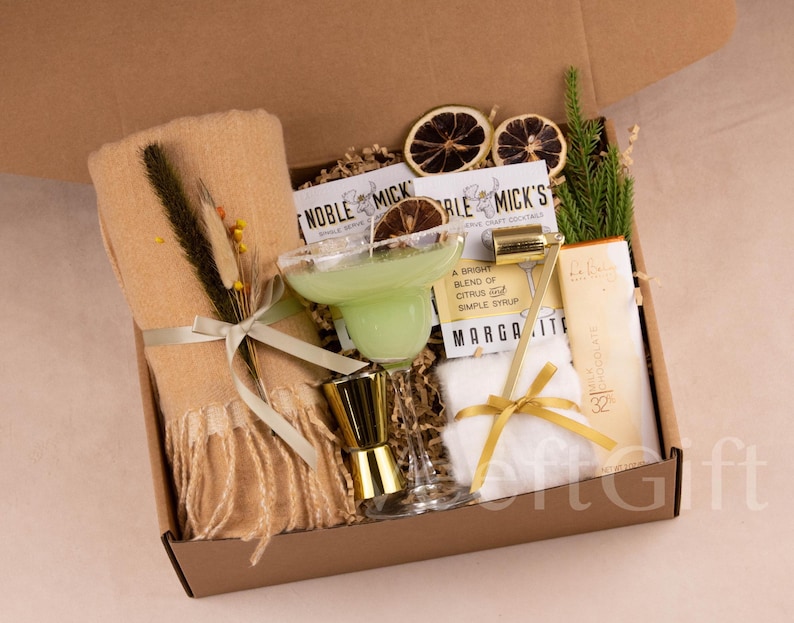 Cocktail Gifts For Her Margarita Lover Gift Cocktail Gift Box For Best Friend Cosmopolitan Espresso Martini Lover Gift Birthday Gift Box GreenMargaritaCandle