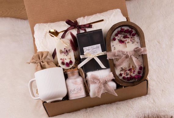 Gift Box for Women, Self Care Gifts for Her, Care package for her Birthday Gift Box for Women Spa Gift Box Sending Hugs Gift Basket for her