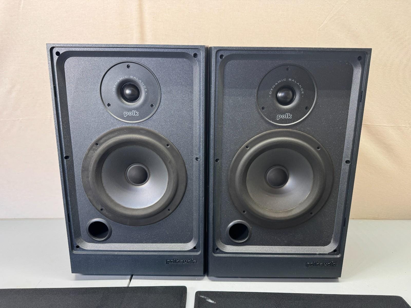 Polk Audio S4 Bookshelf Speakers HiFi Stereo Vintage Home Audio Black Left  Right