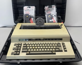Portable Typewriter, Brother Deluxe 220 Japan, GERMAN ALPHABET