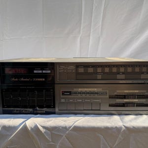 Fisher CA-57 Amplifier HiFi Stereo Vintage Amp 2 Channel Phono Equalizer Radio
