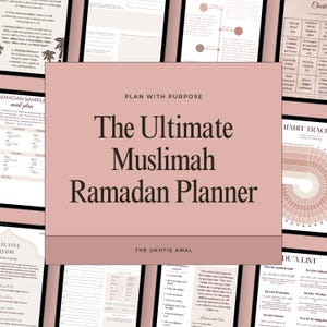 Könnte beinhalten: Ein rosa-weißer druckbarer Planer mit dem Text "The Ultimate Muslimah Ramadan Planner" und "Plan with Purpose". Der Planer enthält Abschnitte für die Menüplanung, die Gewohnheitsverfolgung und eine Dua-Liste.