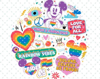 Op de afbeelding: Een kleurrijke afbeelding met Mickey Mouse die een regenbooghart vasthoudt, omringd door Pride-elementen. Tekst omvat "Fierce & Fabulous", "Rainbow Vibes", "Love for All" en "Belong, Believe, Be Proud!". Op een witte achtergrond.
