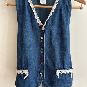 VINTAGE denim vest floral pearl buttons lace size large jean vest 90's women's clothing 100% cotton