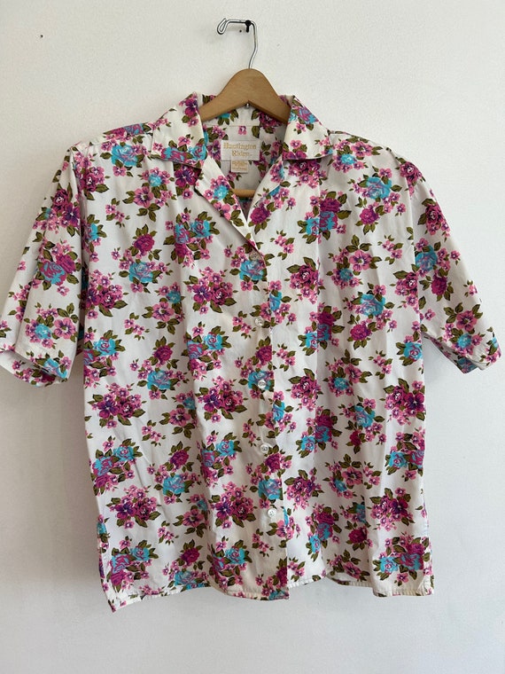 VINTAGE floral shirt button up top white floral co