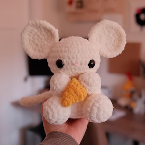 White Mouse Crochet Plushie, Amigurumi Mouse Toy, Handmade Stuffed Animal, Soft Mouse Doll, Cute Animal Plush, Gift for Mouse Lover