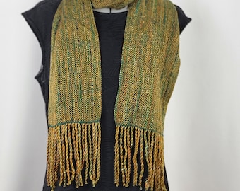 Handwoven scarf