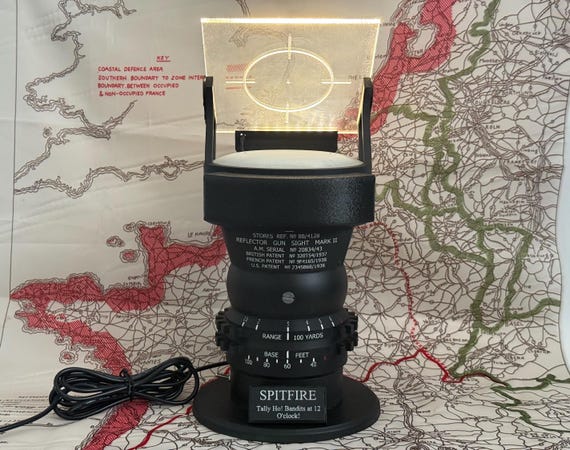 LED Acrylic Spitfire Gun Sight Display, WWII Aviation Décor, Handmade Historical Collectible, Man Cave Décor, 3D-Printed, Replica